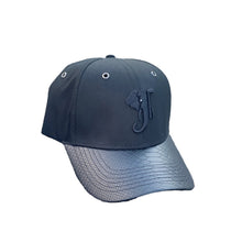 Load image into Gallery viewer, Black logo Strapback-hat